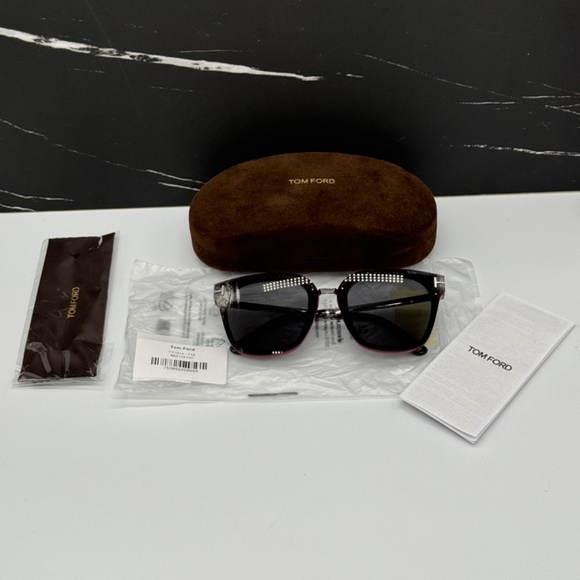 NEW TOM FORD TF1014 71A WOMEN SUNGLASSES TOM FORD PHILIPPA-02 FT01014/S EYEWEAR - Picture 12 of 12